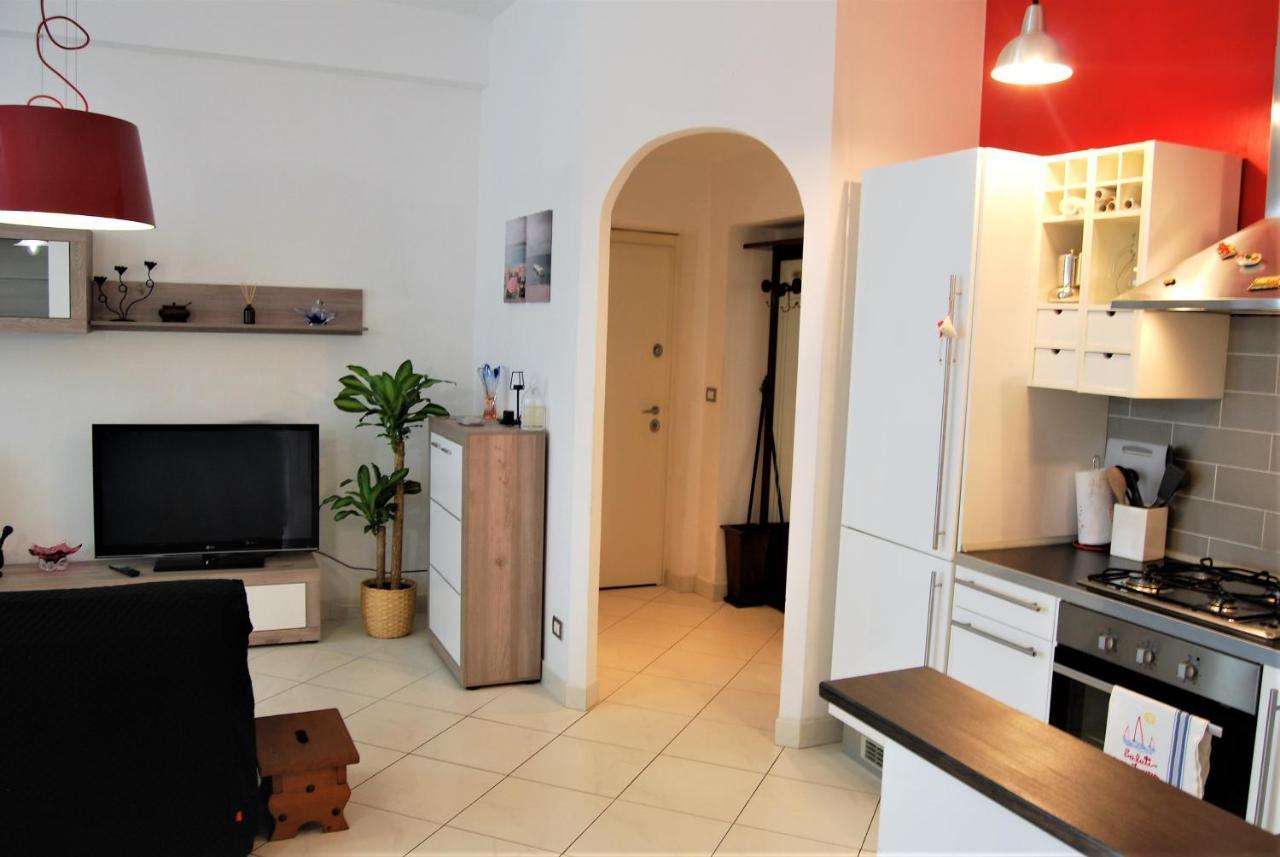 Costa Del Molo - Casa E Lavoro Daire Vado Ligure Dış mekan fotoğraf